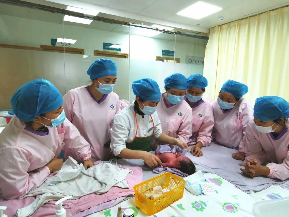 滨海新区妇婴监护型护送